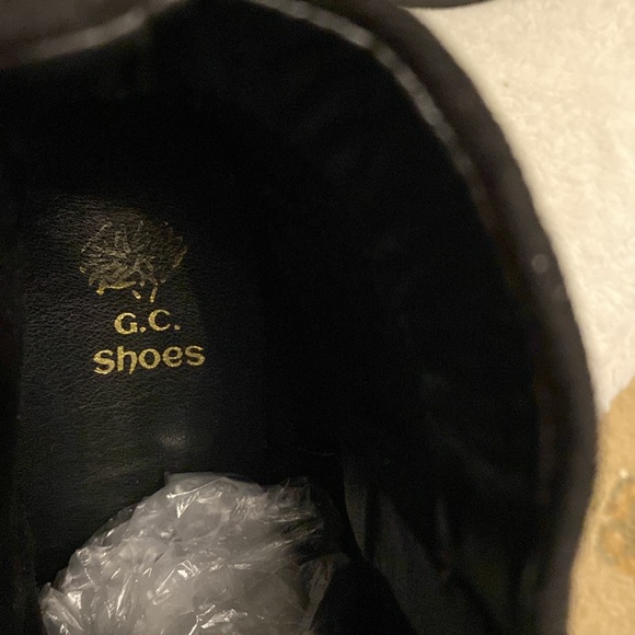 GC Shoes “Rosco” black suede booties - Picture 7 of 8